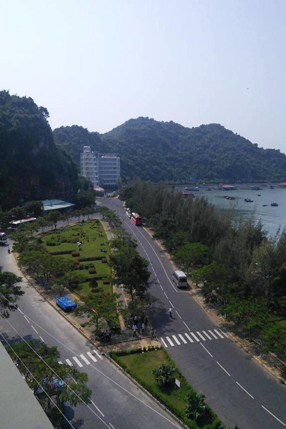 Hoang Ngoc Hotel Dong Khe Sau Экстерьер фото