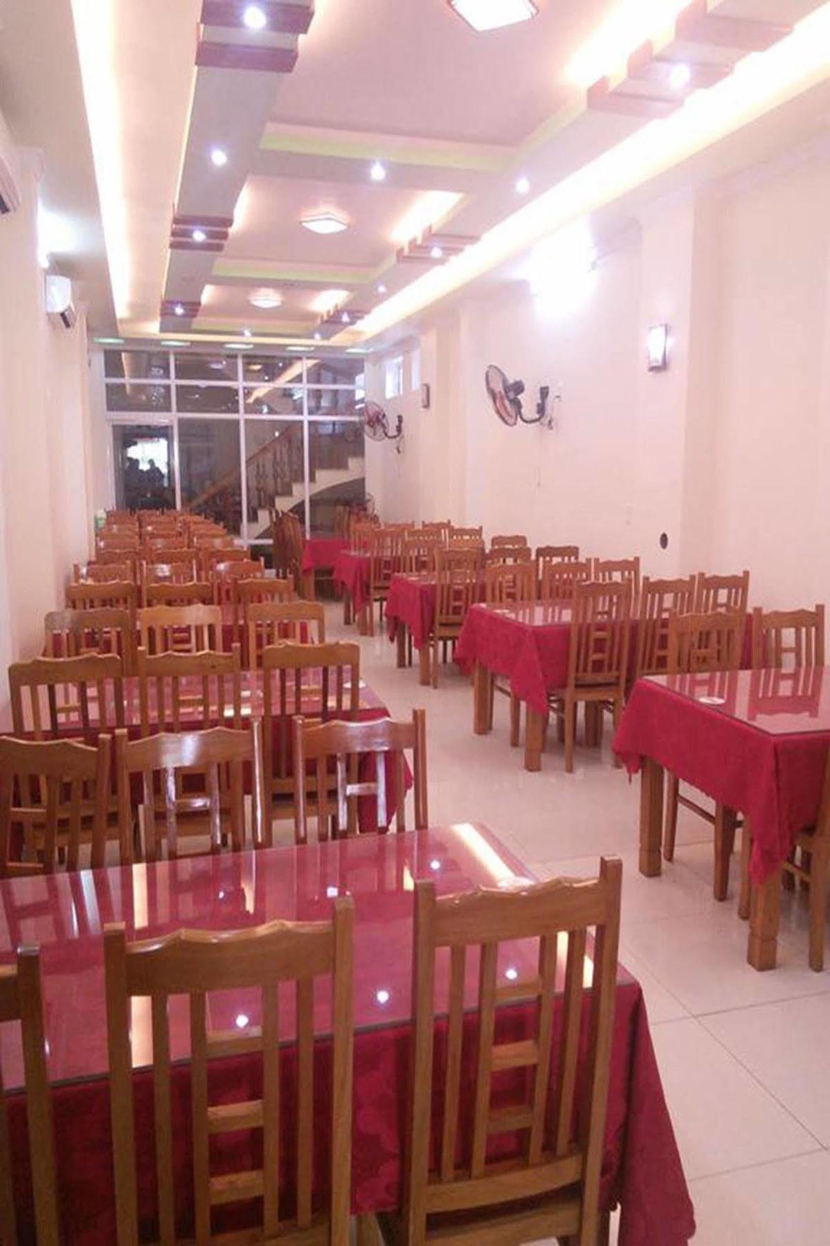 Hoang Ngoc Hotel Dong Khe Sau Экстерьер фото